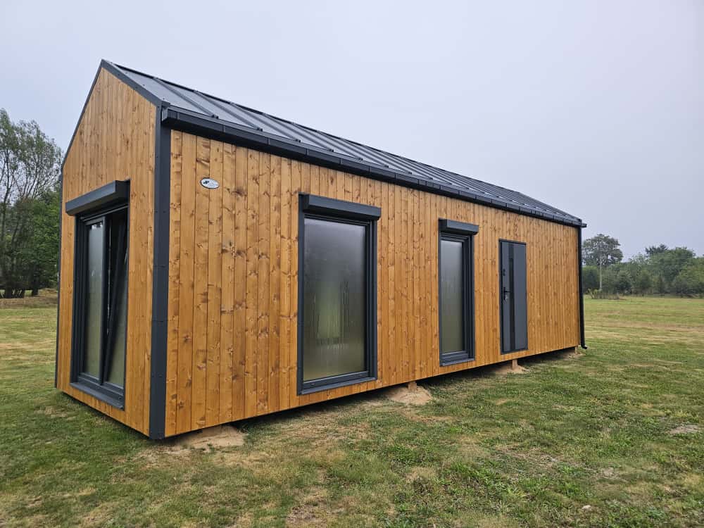 whatsapp image 2025 12 11 at 20.00.08